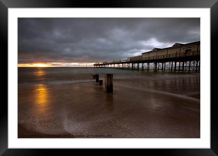 Teignmouth Pier Framed Mounted Print by R K Photography