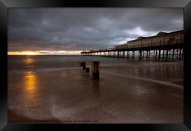 Teignmouth Pier Framed Print by R K Photography