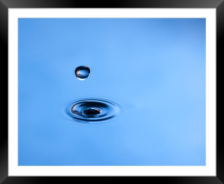 A drop in time Framed Mounted Print by Sam Smith