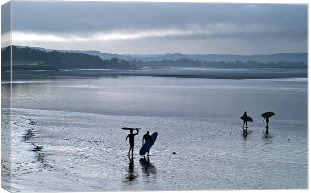 Surfers on the Severn Bore Canvas Print by mark humpage