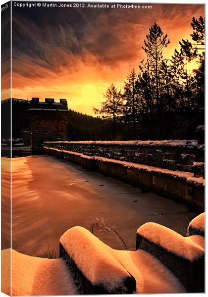 Sun Up over Howden Dam Canvas Print by K7 Photography
