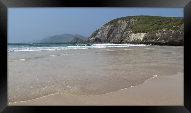 Coumeenole Beach Framed Print by barbara walsh