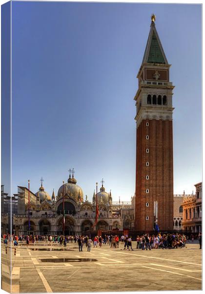 St Mark's Basilica and Camponile Canvas Print by Tom Gomez