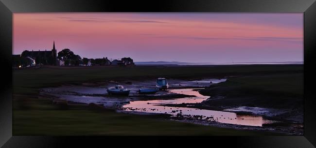 Sunset over the Estuary. Framed Print by Becky Dix