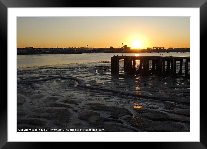 Thames at Sunset Framed Mounted Print by Iain McGillivray