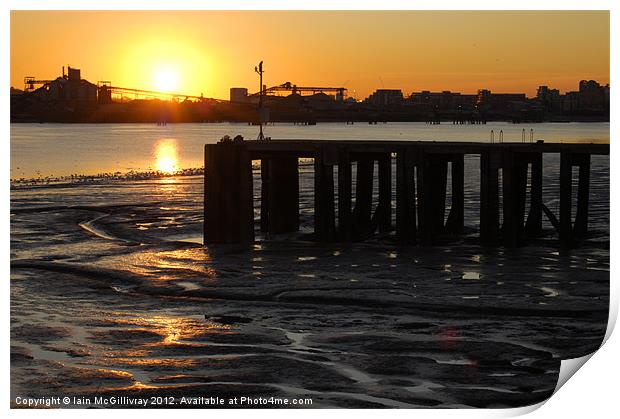 Thames at Sunset Print by Iain McGillivray