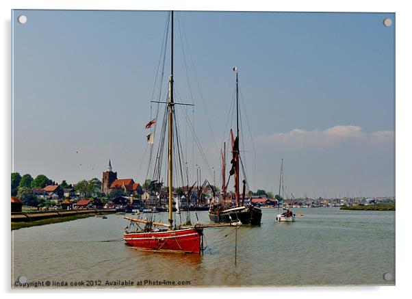 hydrogen leaving maldon essex Acrylic by linda cook