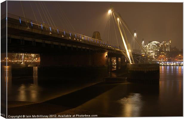 Golden Jubilee Bridge at Night Canvas Print by Iain McGillivray