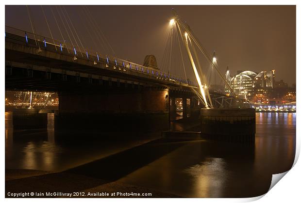 Golden Jubilee Bridge at Night Print by Iain McGillivray
