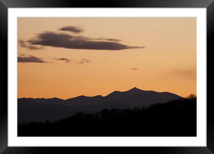 Mountain sunset Framed Mounted Print by Ian Middleton