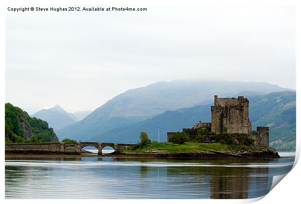 Eilean Donan Castle on Loch Duich Print by Steve Hughes