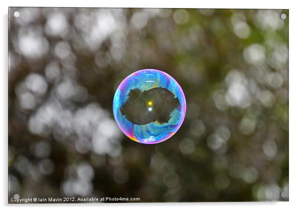 Bubble Me Acrylic by Iain Mavin