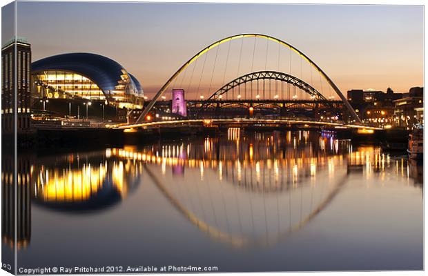 River Tyne Lit Up Canvas Print by Ray Pritchard