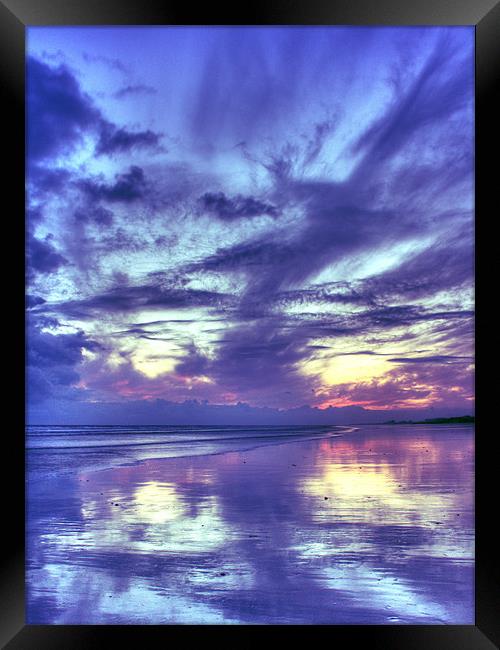 Sunset perfection Framed Print by Ian Jones