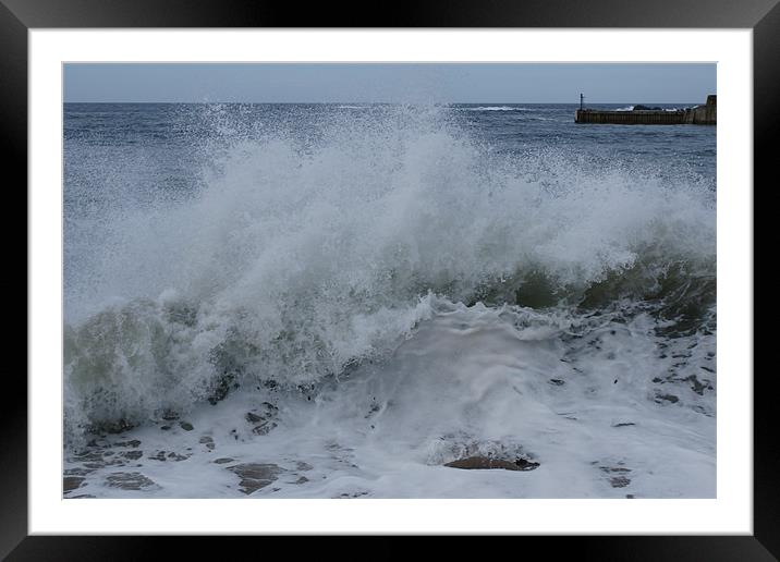 Eyemouth Waves Framed Mounted Print by Dave Parkin