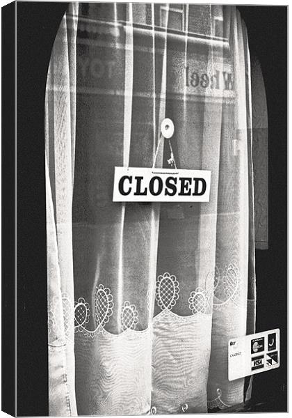 Closed For The Season Canvas Print by Darren Burroughs