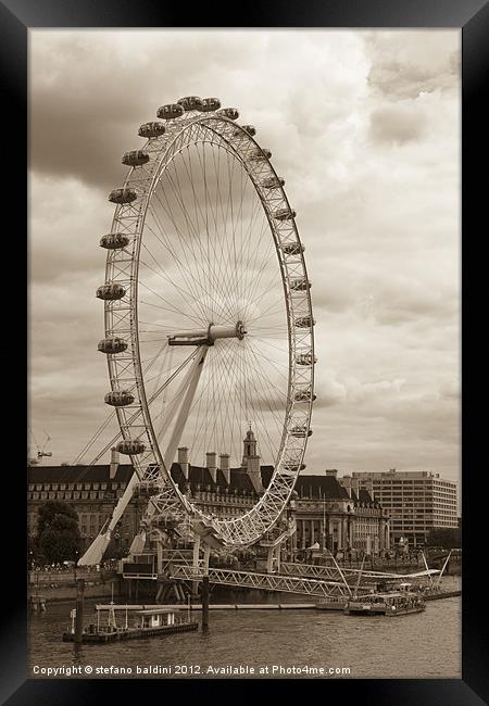 London Eye, London, England Framed Print by stefano baldini