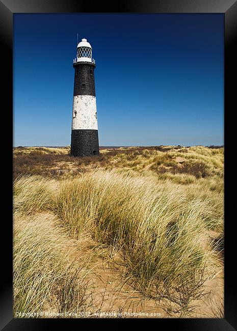 Spurn Lighthouse Framed Print by Richard Peck