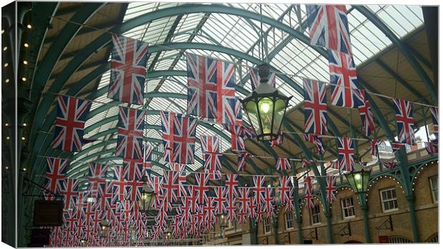 Covent Garden over the Jubilee Canvas Print by Ben Robinson