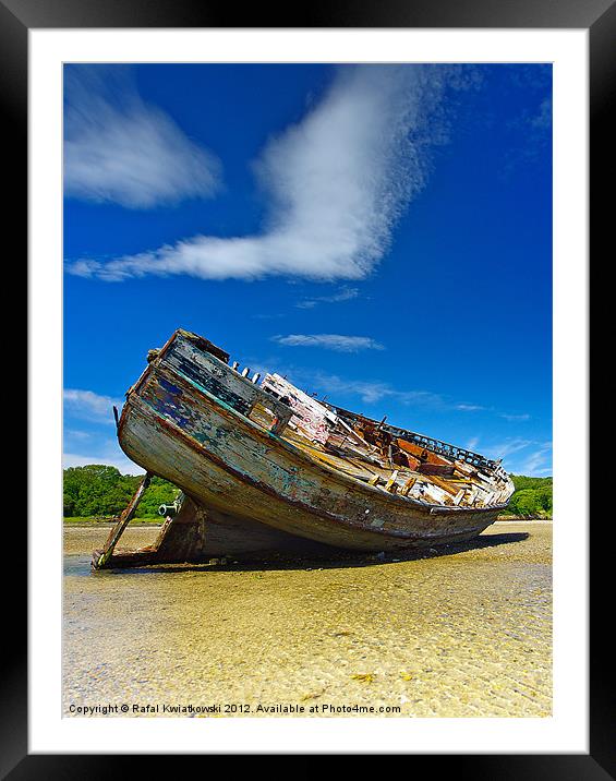 Dulas Bay shipwreck Framed Mounted Print by R K Photography