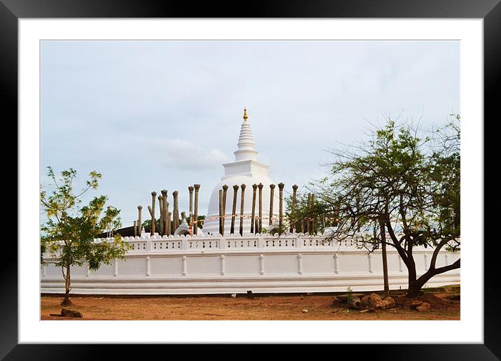 Thuparama  Stupa,Srilanka. Framed Mounted Print by thushara weeramanthry