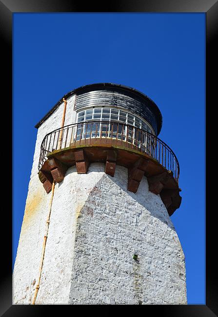 Southerness Lighthouse Framed Print by Suzanne Baxter