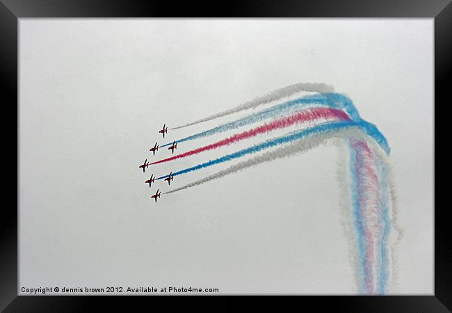 Red Arrows at Lowestoft airshow Framed Print by dennis brown