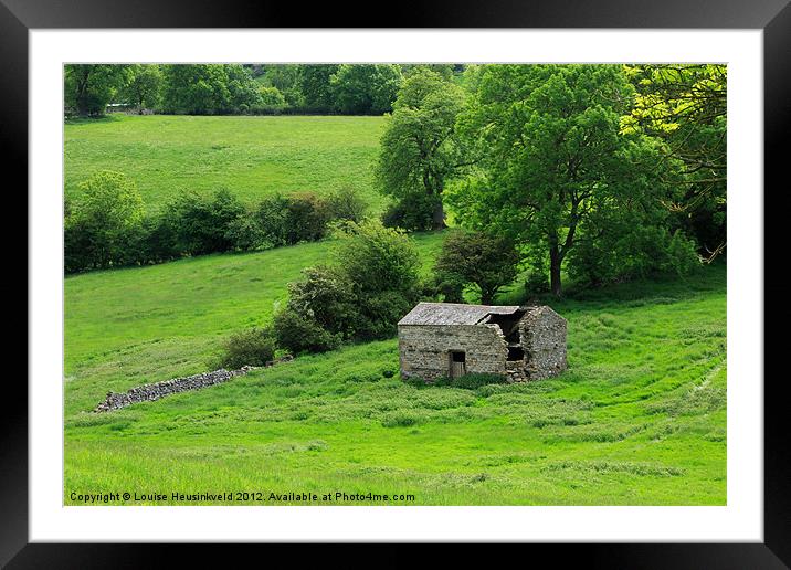 Derelict stone barn in Bishopdale Framed Mounted Print by Louise Heusinkveld