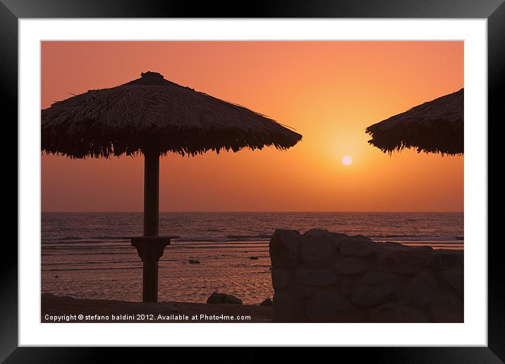 Sunrise with beach parasols, Dahab, Egypt Framed Mounted Print by stefano baldini