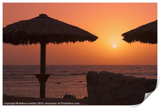 Sunrise with beach parasols, Dahab, Egypt Print by stefano baldini