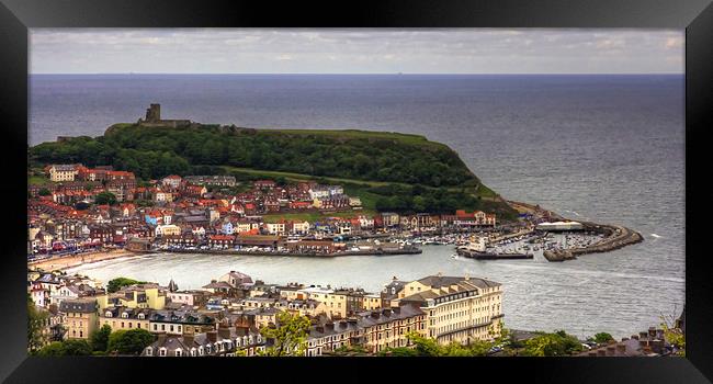 Scarborough from Oliver's Mount Framed Print by Tom Gomez