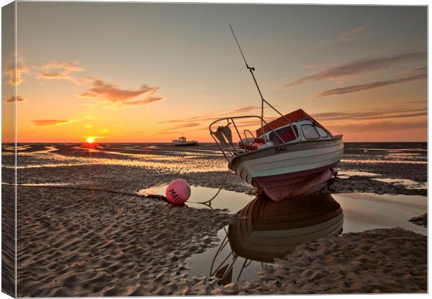 SUNSET ON MEOLS BEACH Canvas Print by raymond mcbride
