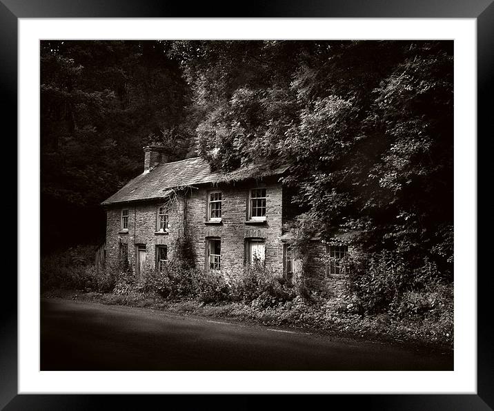 Abandoned Welsh cottage Framed Mounted Print by David Worthington