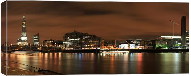 Thames Panorama Canvas Print by peter tachauer