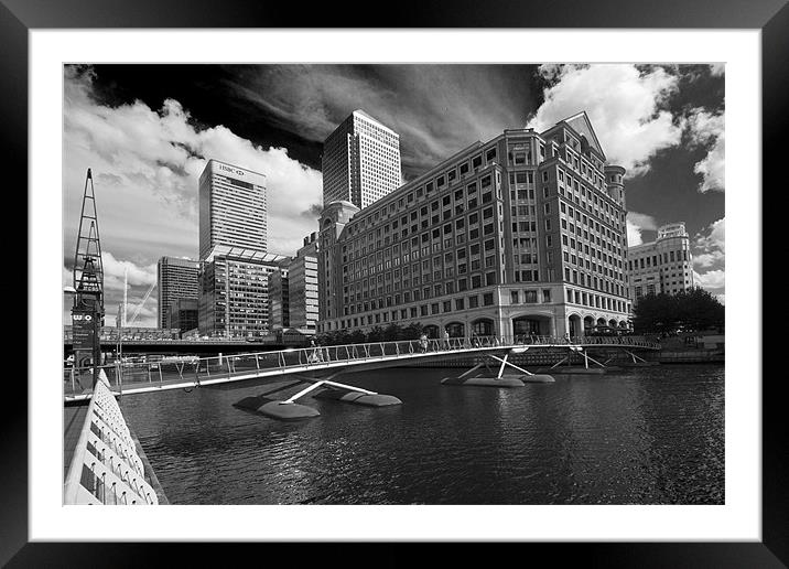 Canary Wharf Docklands bw Framed Mounted Print by David French