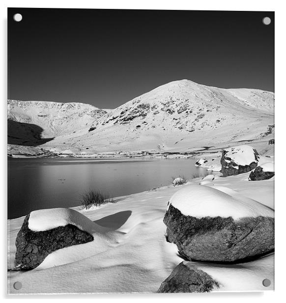 Kentmere in white Acrylic by Robert Fielding