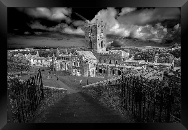 St Davids Cathedral Framed Print by Stephen Mole