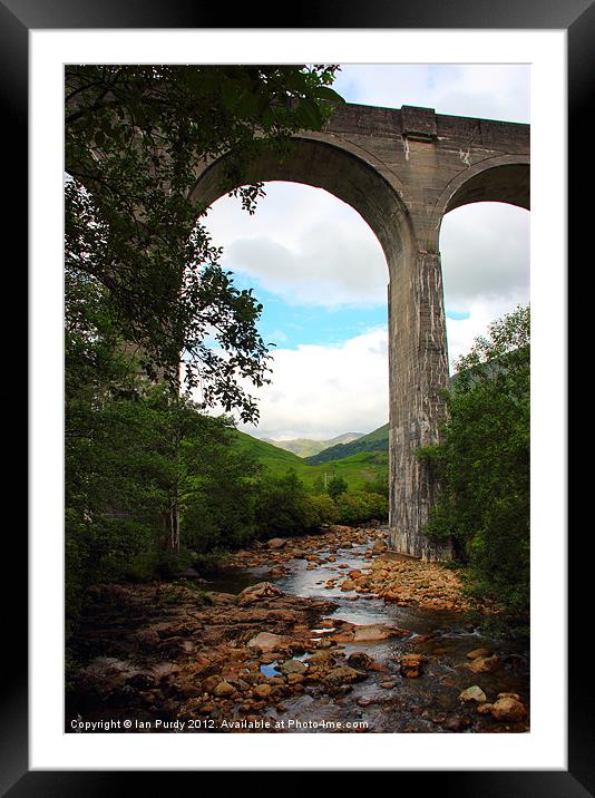 Glenfinnan viaduct Framed Mounted Print by Ian Purdy