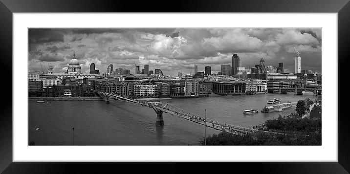 St Paul's and the City panorama BW Framed Mounted Print by Gary Eason