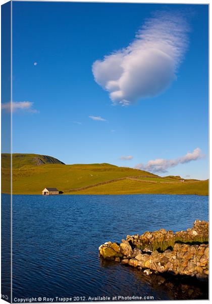 Cregennen cloud Canvas Print by Rory Trappe
