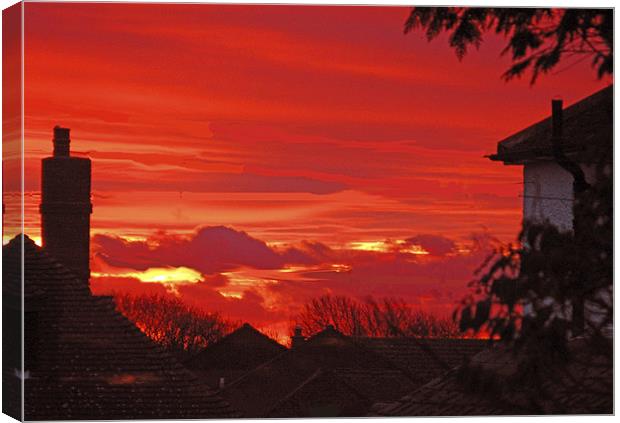Sunrise in Capel-le-Ferne Canvas Print by Derek Vines