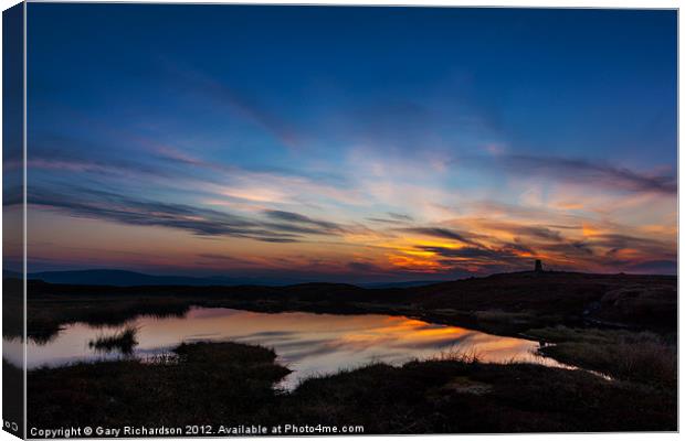 Sunset Reflections Canvas Print by Gary Richardson