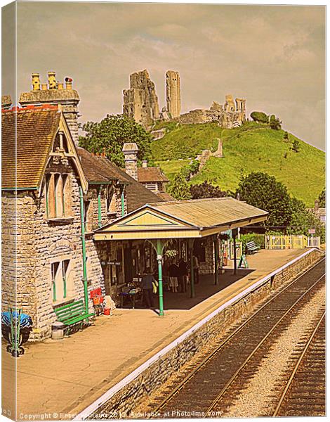 Corfe castle railway station Canvas Print by Linsey Williams