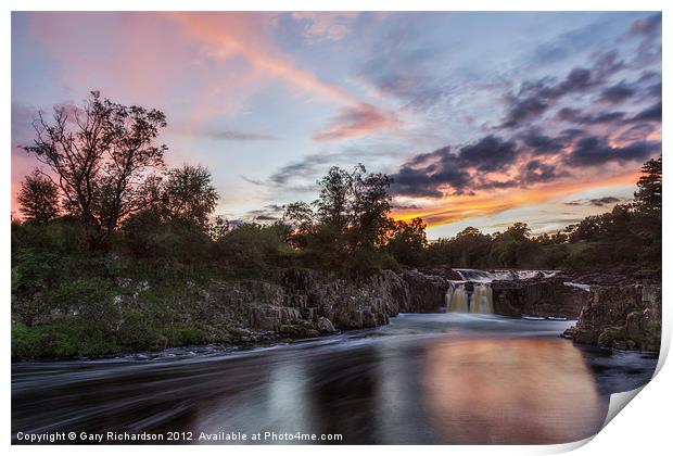 Low Force Sunset Print by Gary Richardson