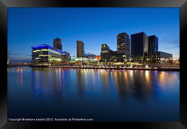 Media City at night in Salford Framed Print by stefano baldini