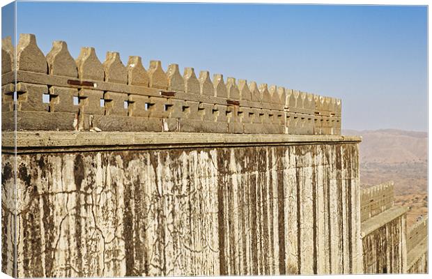 Fortification shapes Kumbhalghar Fort Canvas Print by Arfabita  