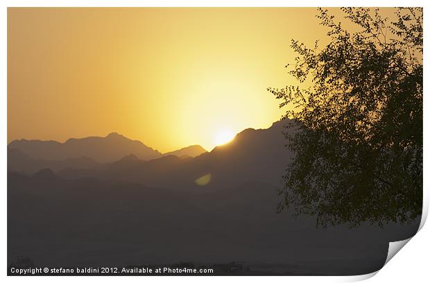 Sunset over the Sinai desert Print by stefano baldini