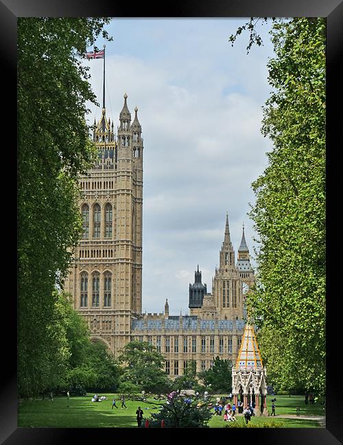 Palace Of Westminster Framed Print by Noreen Linale
