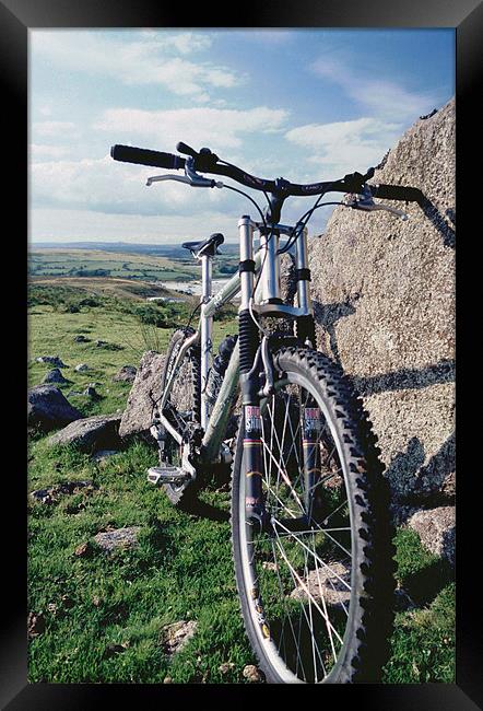 Mountain biking on Dartmoor, Devon Framed Print by Simon Armstrong