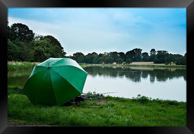 parasol fisherman Framed Print by Lee Daly